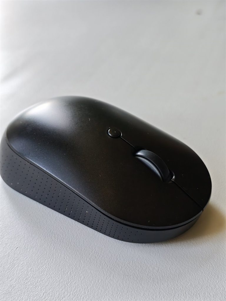 Xiaomi Silent Mouse с установленным колёсиком